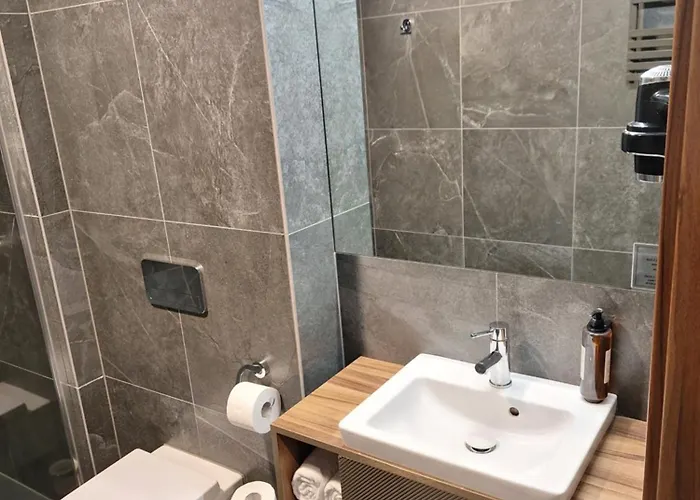 & Hill Karkonosze Nad Zalewem Karpacz Apartment *